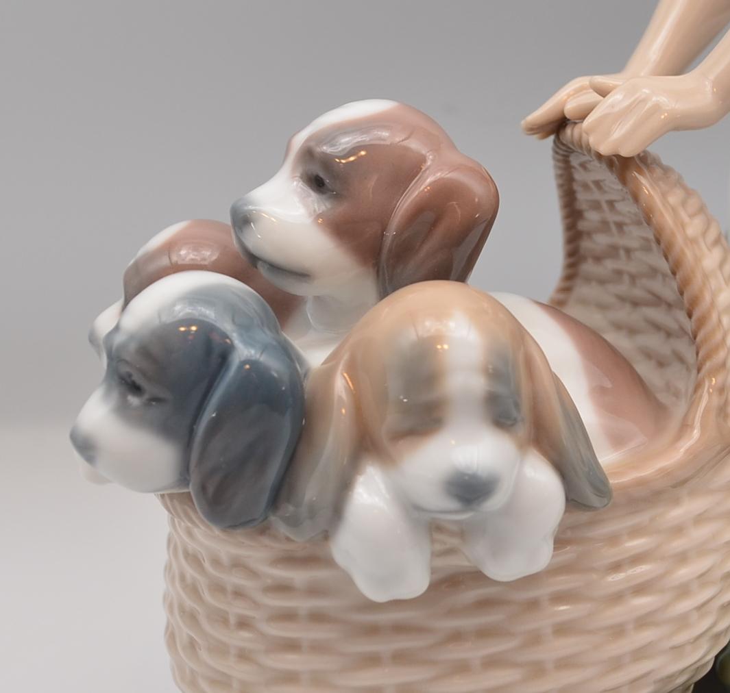 ちょっとした楽しみ　＃5364　★リヤドロ　スペイン　ポーセリン　ヴィンテージ