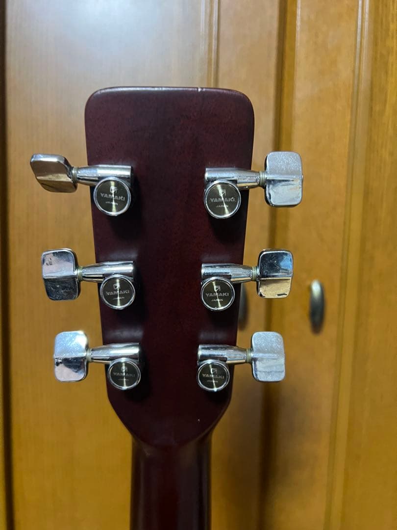 Yamaki ヤマキ 縦ロゴ チビロゴ　モデル140 アコースティックギター