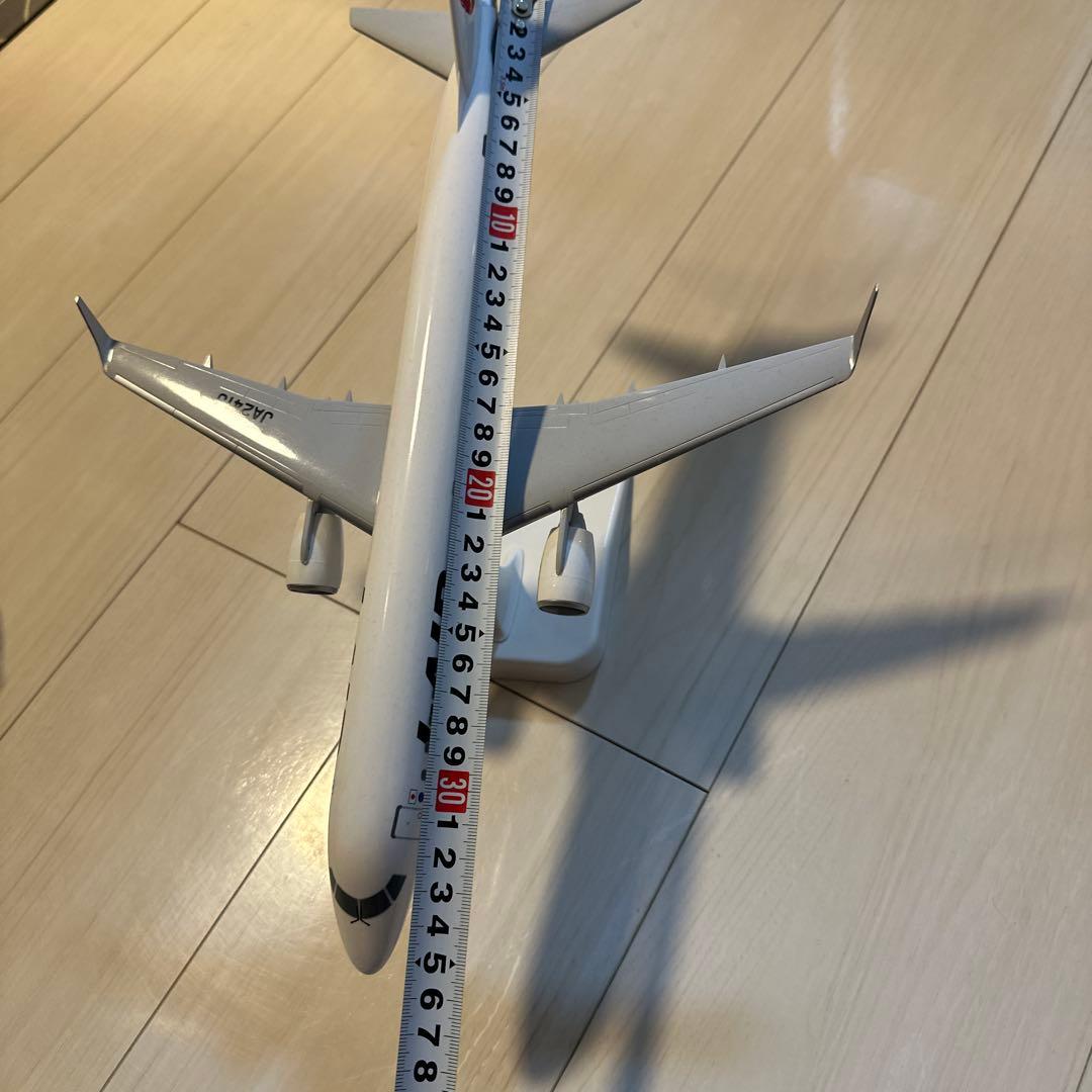 J-AIR EMBRAER 190 スケールモデル　１／100