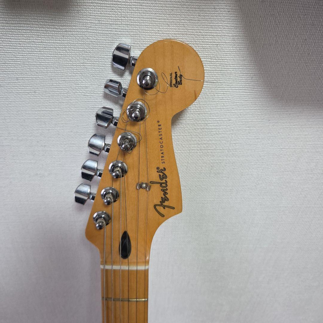 Fender Stratocaster レッド
