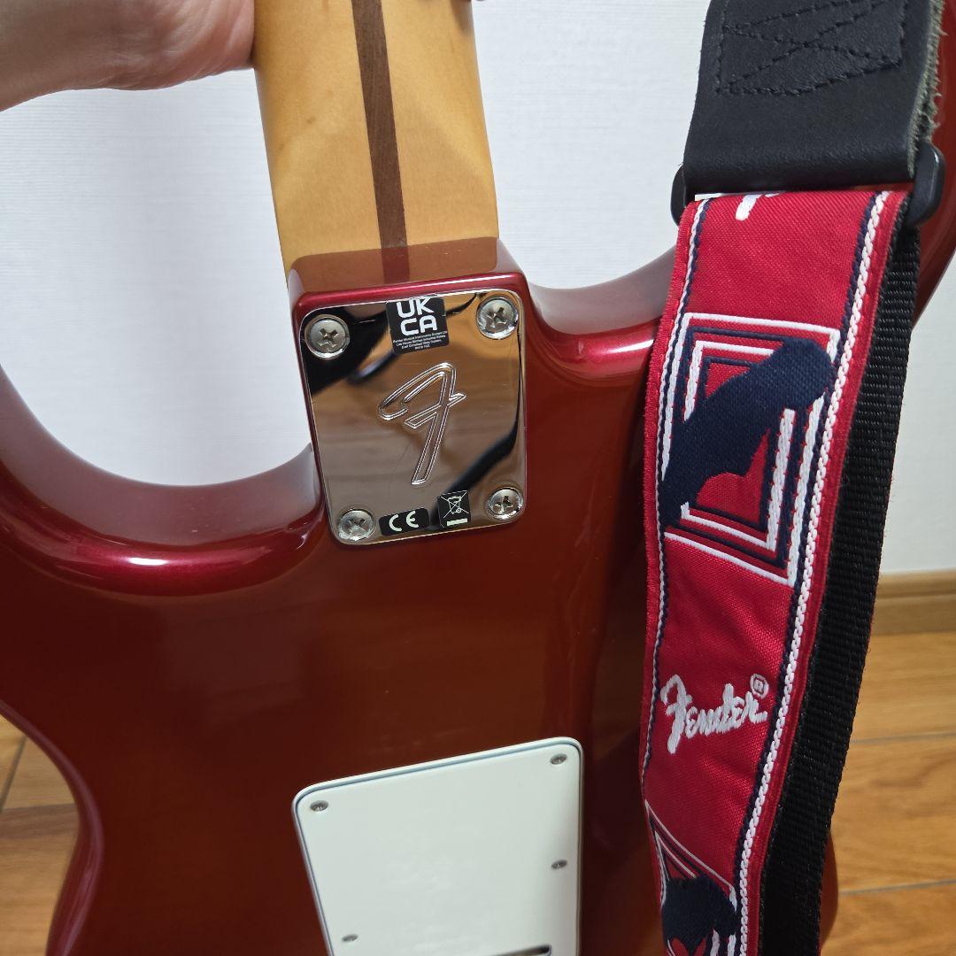 Fender Stratocaster レッド