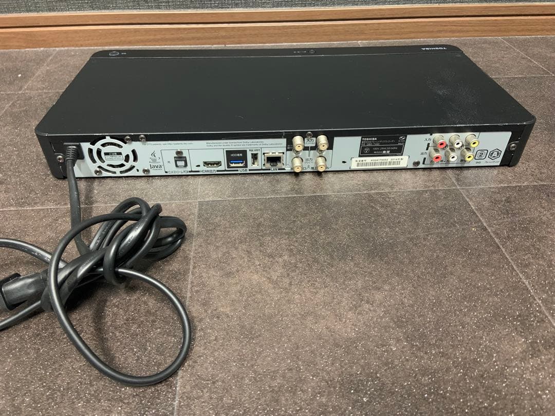 TOSHIBA REGZA DBR-T450 2014年製
