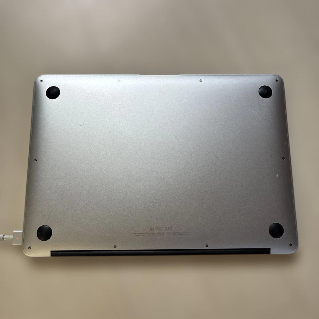 Appleの人気ノートPC MacBook Air 13インチ　2017年モデル