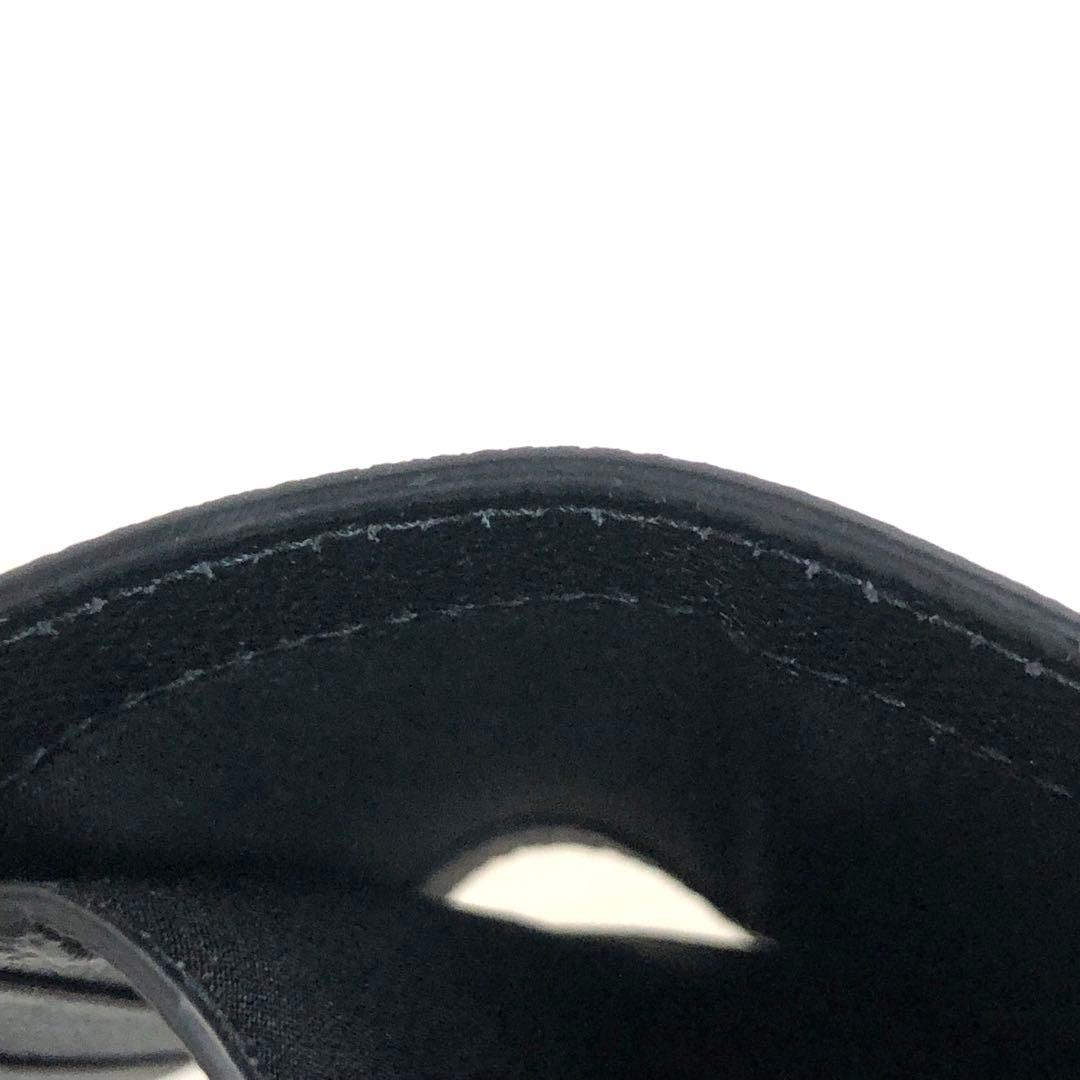 フェラガモ　ヴァラリボン　コンパクトウォレット　JL-22 D515