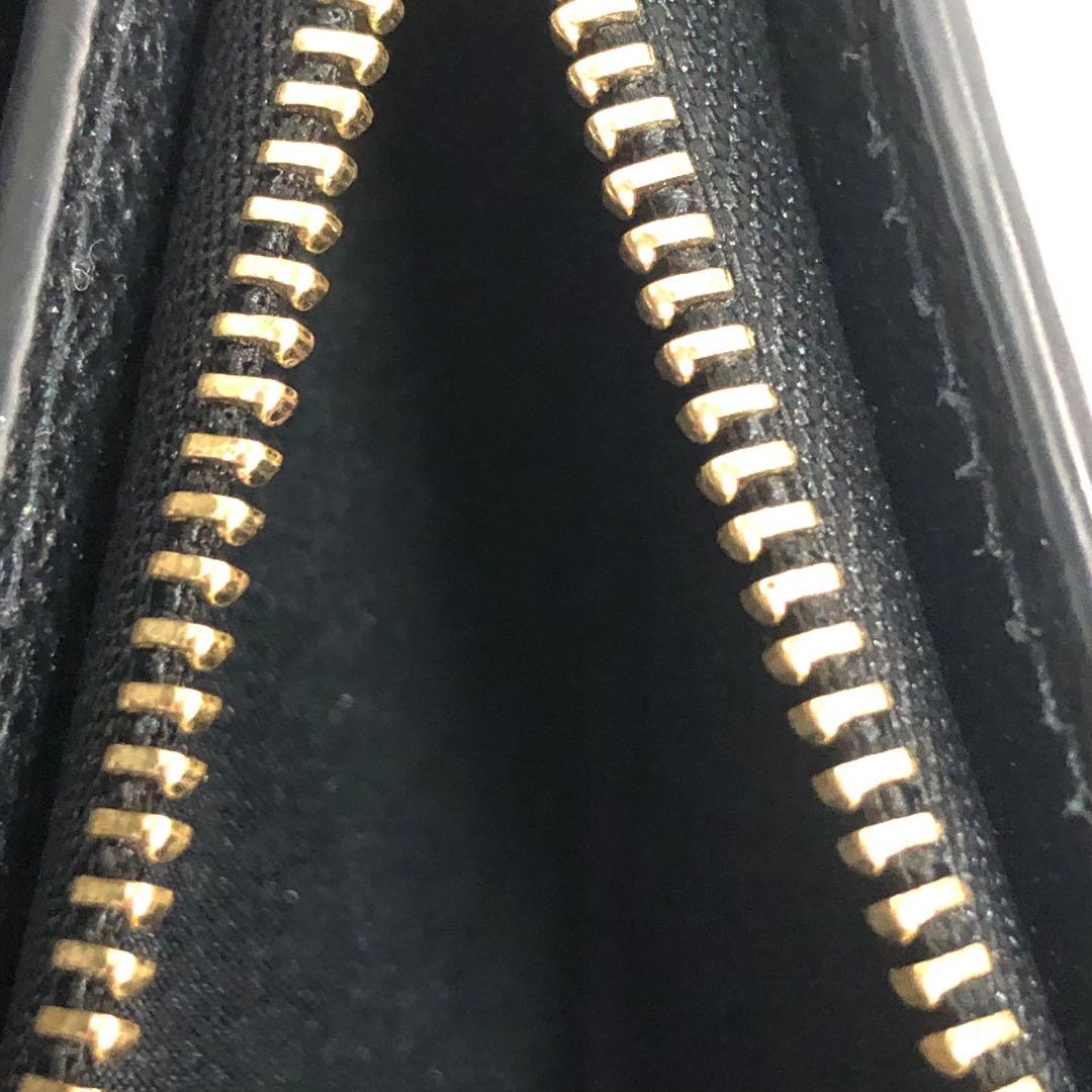 フェラガモ　ヴァラリボン　コンパクトウォレット　JL-22 D515