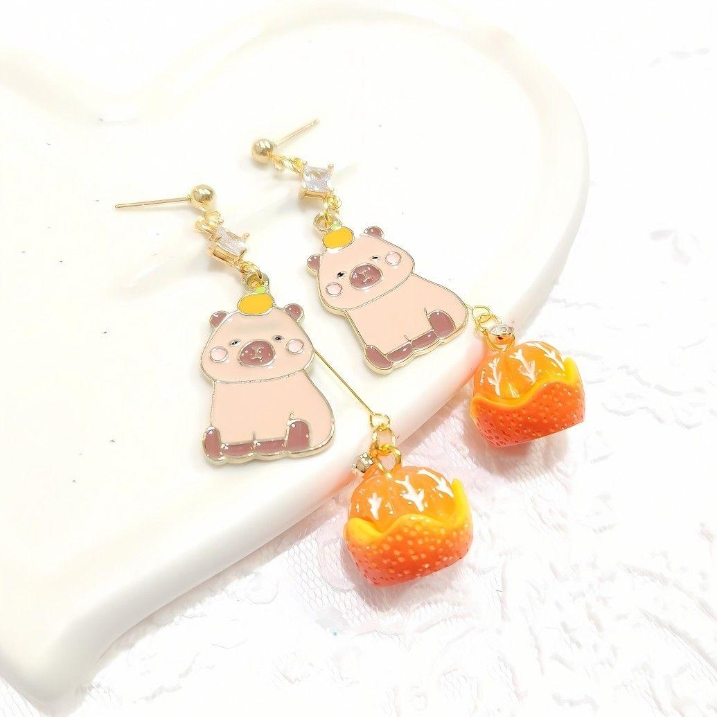 愛らしい♡みかん大好きカピバラちゃんとゆらゆら みかんのピアス♡