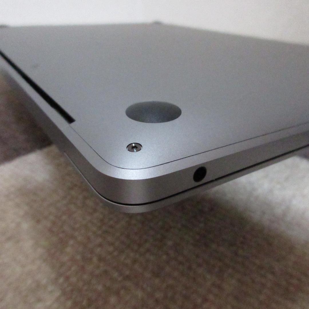 美品 MacBook Air2020 A2179 13㌅ バッテリー正常・良好