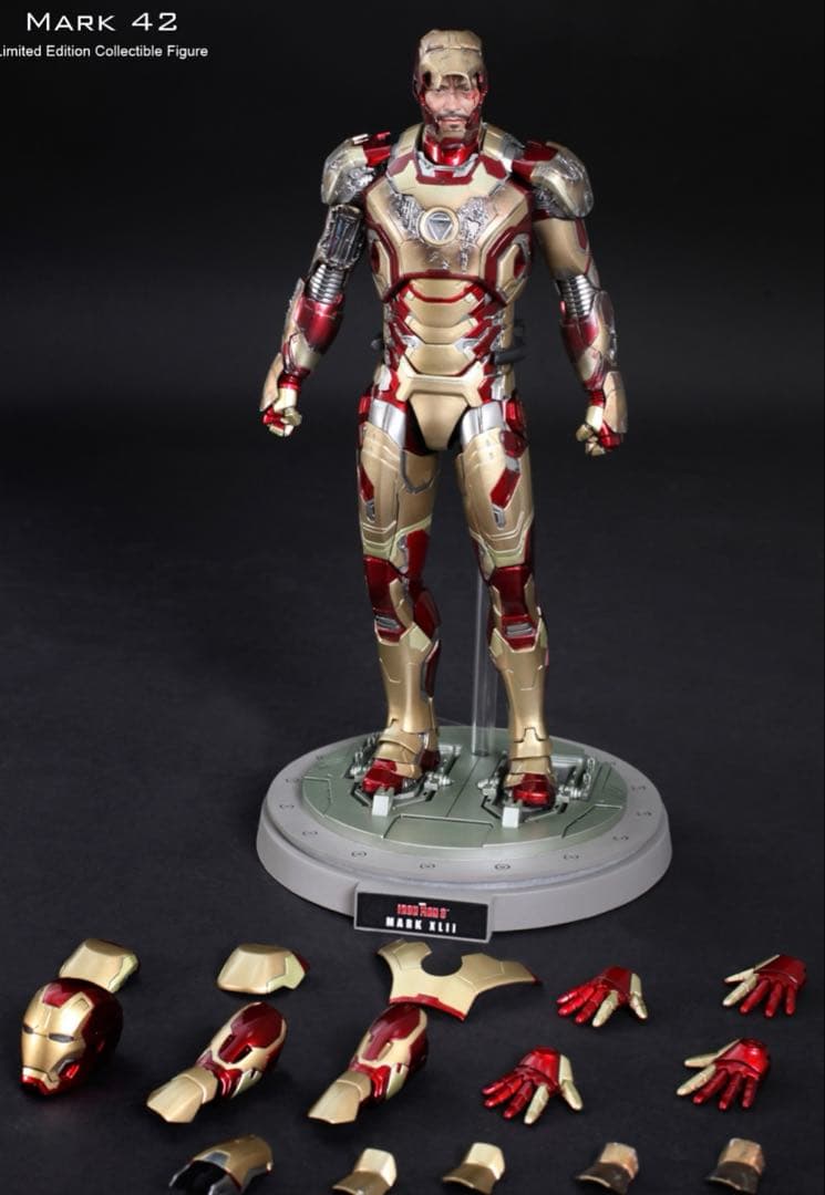 ホットトイズ　アイアンマン3マーク42 ダイキャスト