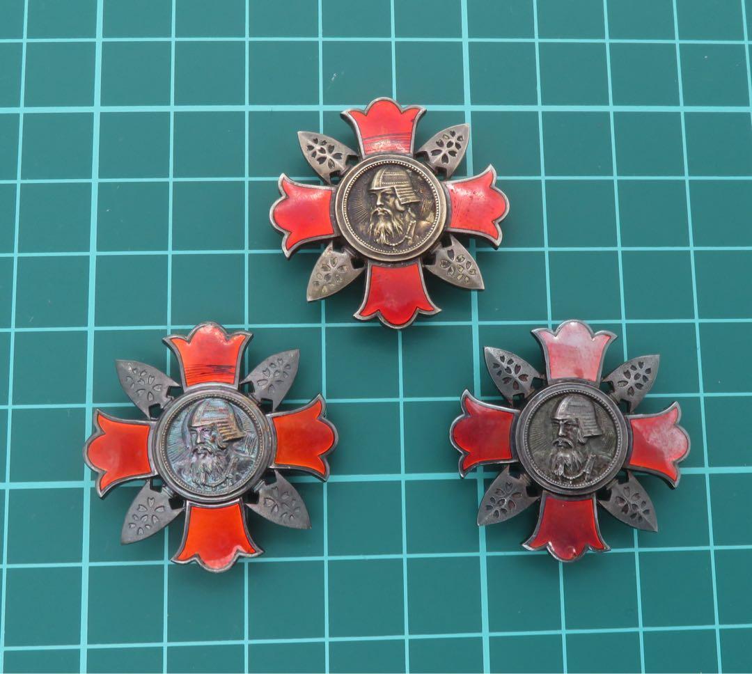 軍人傷痍記章　戦闘 旧日本軍　戦争 記念メダル 記章　徽章　勲章　まとめ3点