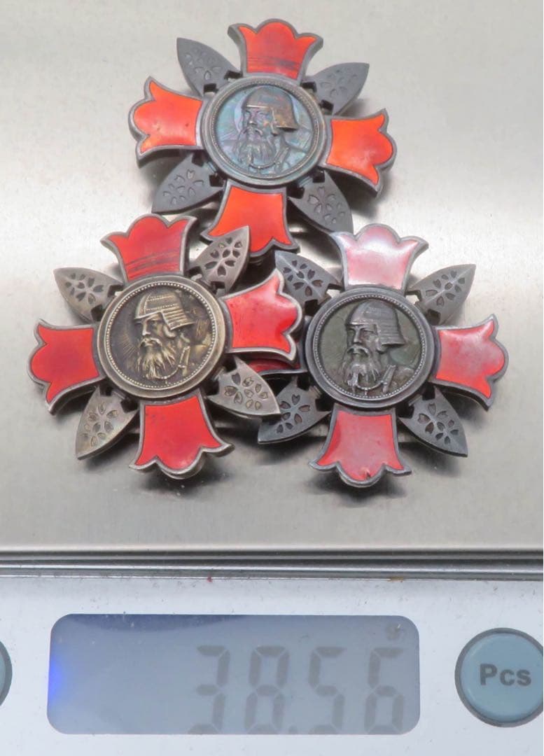 軍人傷痍記章　戦闘 旧日本軍　戦争 記念メダル 記章　徽章　勲章　まとめ3点