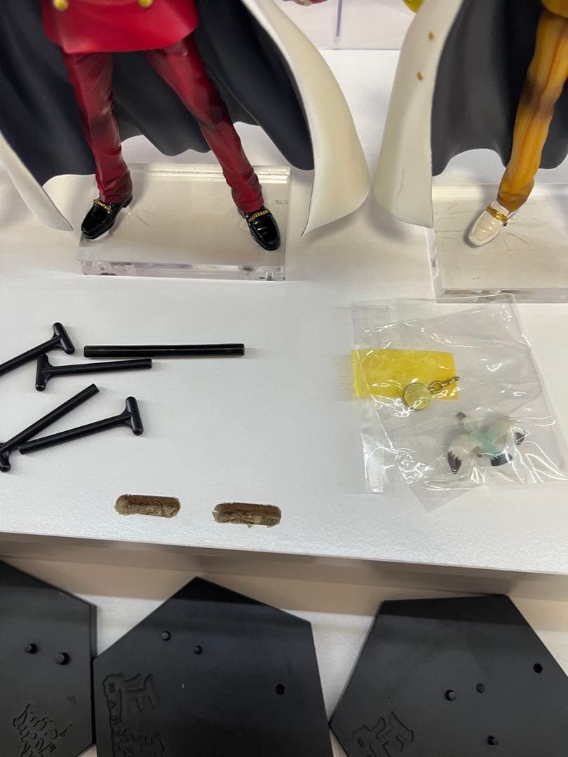 ワンピース　フィギュア　赤犬　青雉　黄猿　センゴク　ガープ