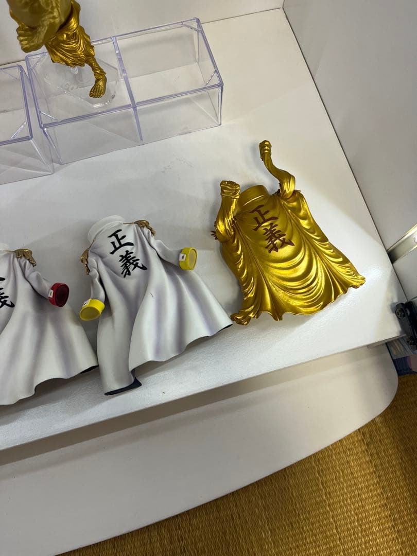 ワンピース　フィギュア　赤犬　青雉　黄猿　センゴク　ガープ