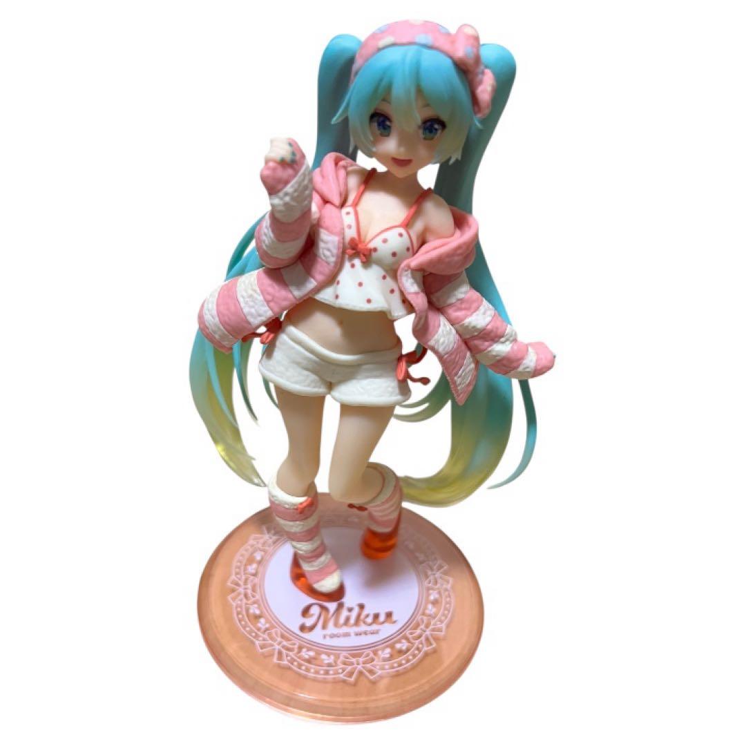 初音ミク フィギュア15体＋ぬいぐるみ他 大量まとめ売りセット