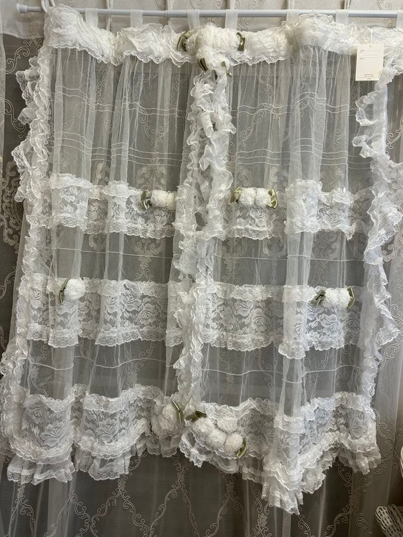 豪華❤️新品未使用ヒスクローネホワイト チュールカフェカーテン フリフリ90×90