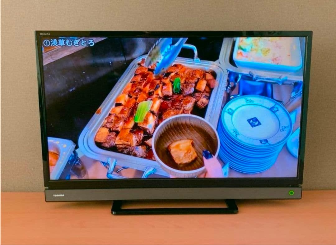 スマ一トテレビ東芝 32インチ Youtube等／地上波BSCS 2017年製