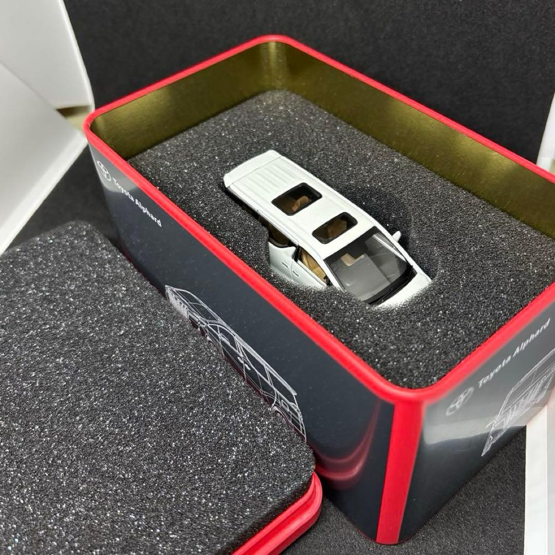 レア GCD 1/64 トヨタ アルファード 30後期 標準バンパー ホワイト