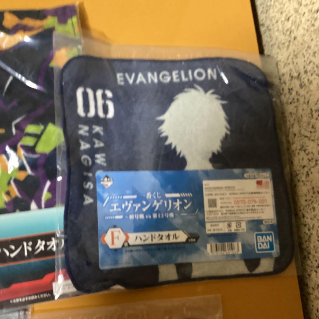 2457 エヴァンゲリオンハンドタオル &フィギュアセット