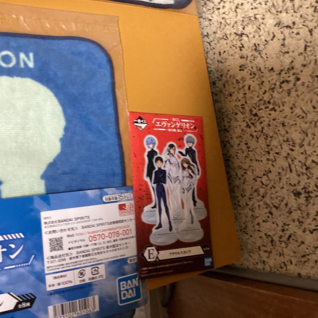 2457 エヴァンゲリオンハンドタオル &フィギュアセット