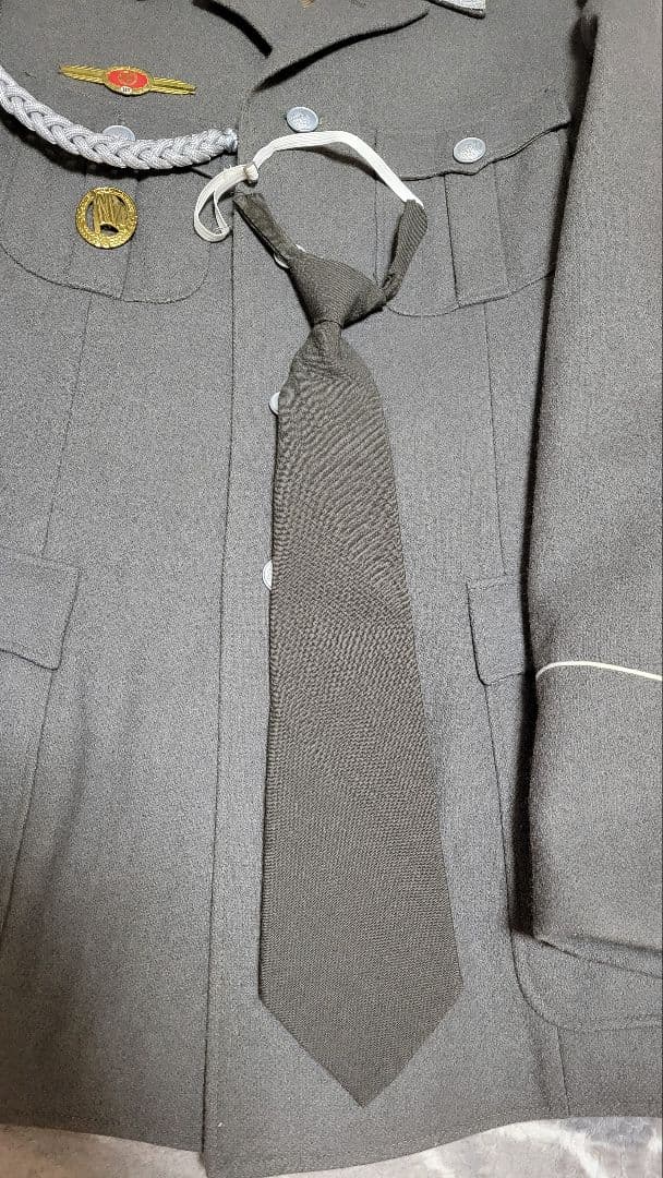 東ドイツ 国家人民軍 地上軍 下級軍曹 制服、制帽、ベルト、ズボン一式セット