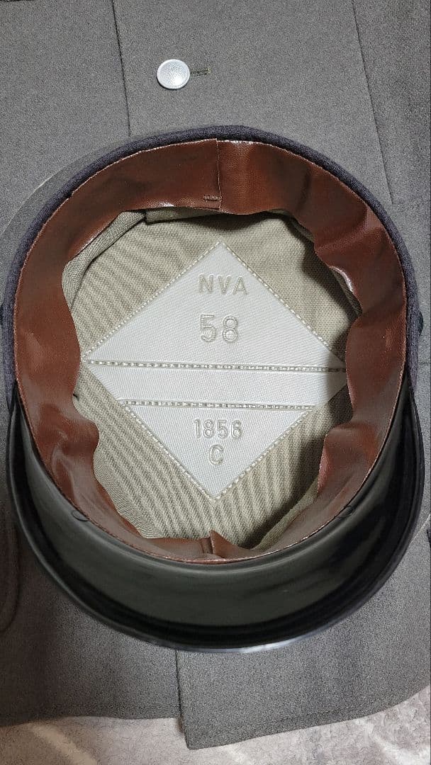 東ドイツ 国家人民軍 地上軍 下級軍曹 制服、制帽、ベルト、ズボン一式セット