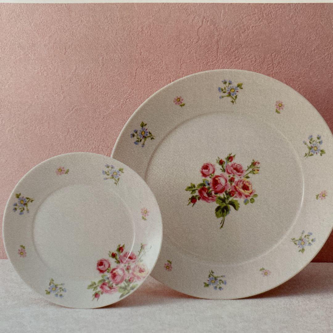 再お値下げ！新品♡ローラ　アシュレイ　バンチェッドロージズ　ベリーセット