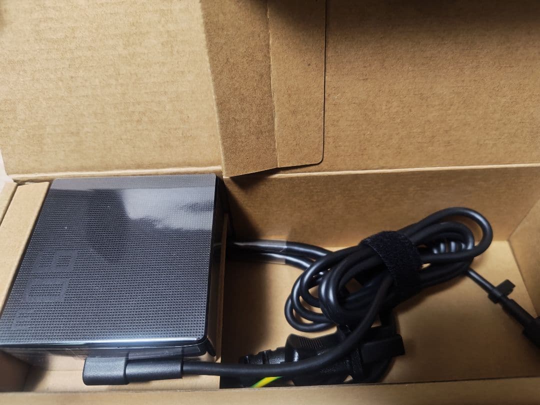 美品 ASUS Zenbook SORA UX3407RA 32GB SSD1T