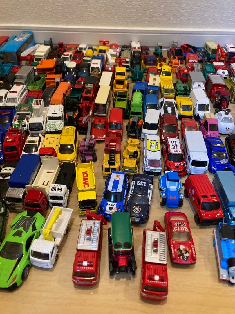 トミカ ミニカー セット 多色多数