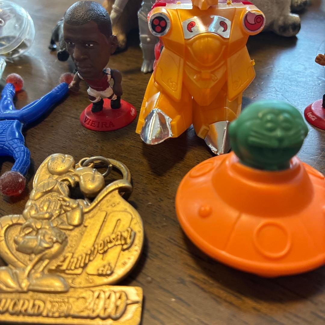 フィギュアセット ミッキー・恐竜・犬など