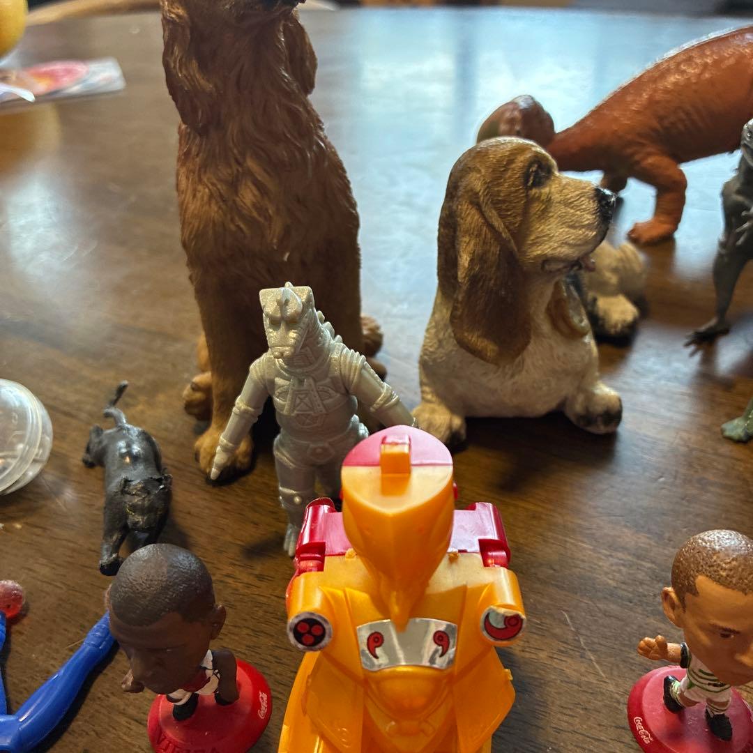 フィギュアセット ミッキー・恐竜・犬など