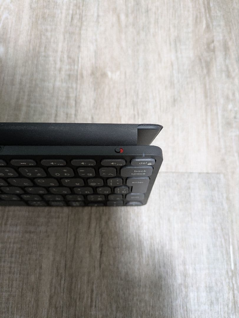 Logitech KEYS-TO-GO 2 Bluetoothキーボード