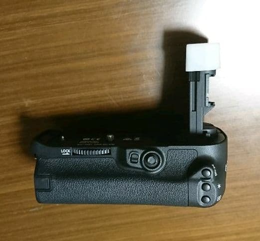 キャノン canon バッテリーグリップ bg‐e16 BG‐E16