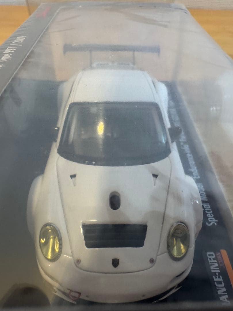 【SPARK】限定333 Porsche 911 GT3 RSR 2009
