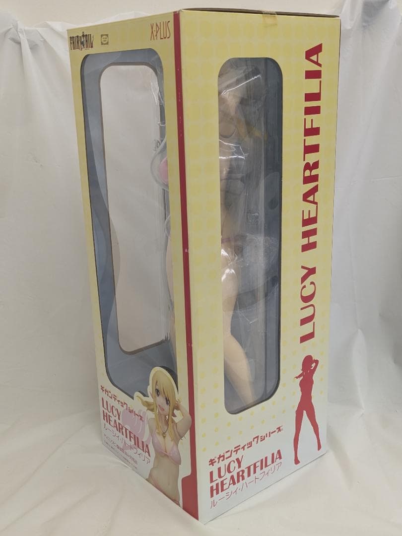 ルーシィ・ハートフィリア フィギュア ギガンティックシリーズ