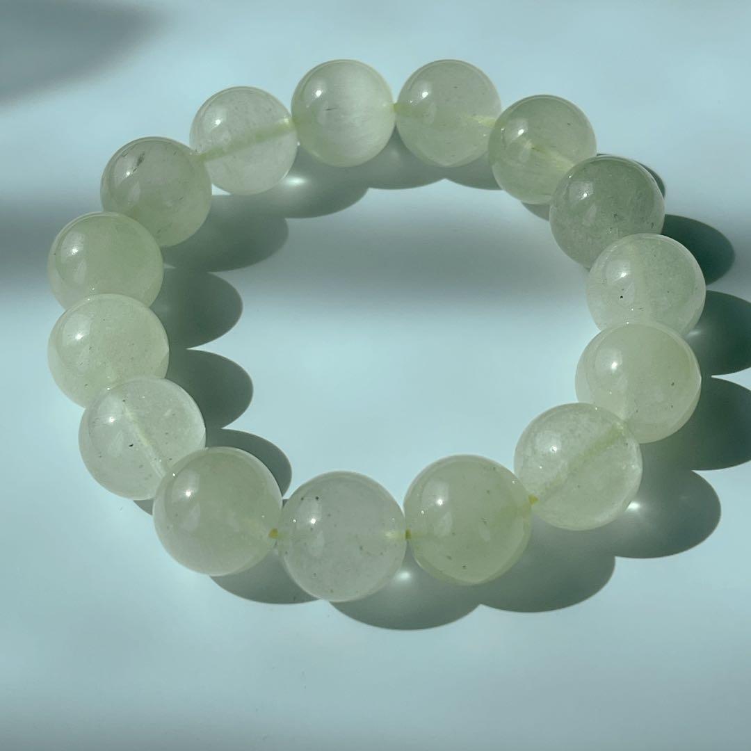 鑑別書付き　大玉リビアングラスブレス