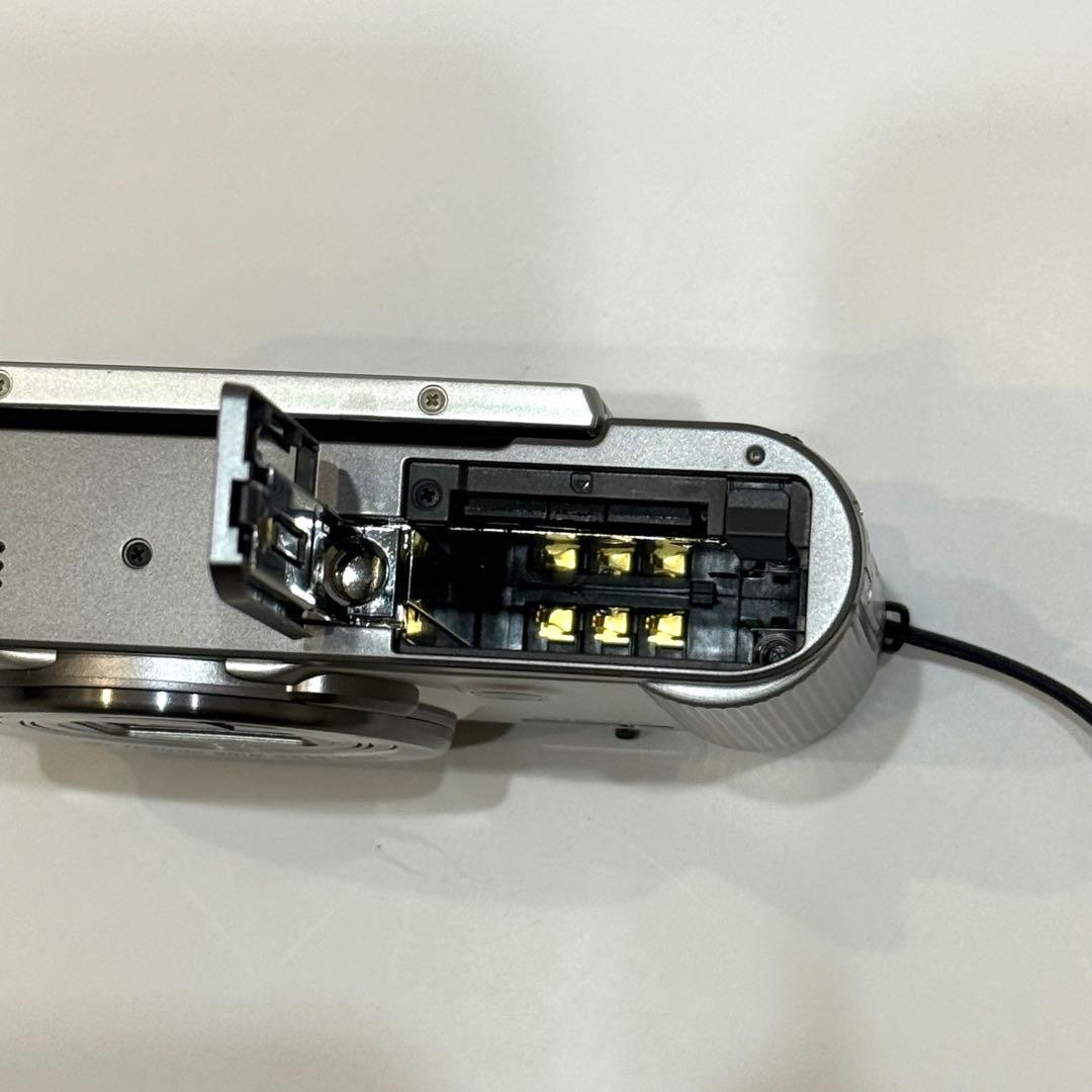 CASIO HIGH SPEED EXILIM EX-ZR1700 シルバー