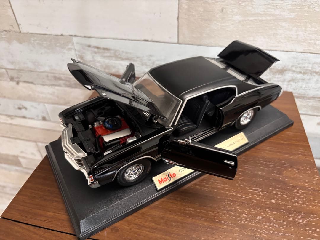 ミニカー 1971 Chevrolet Chevelle SS 454 1/18