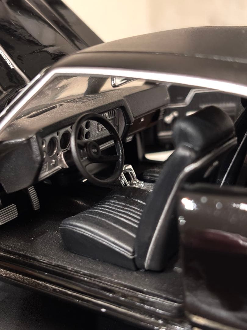 ミニカー 1971 Chevrolet Chevelle SS 454 1/18