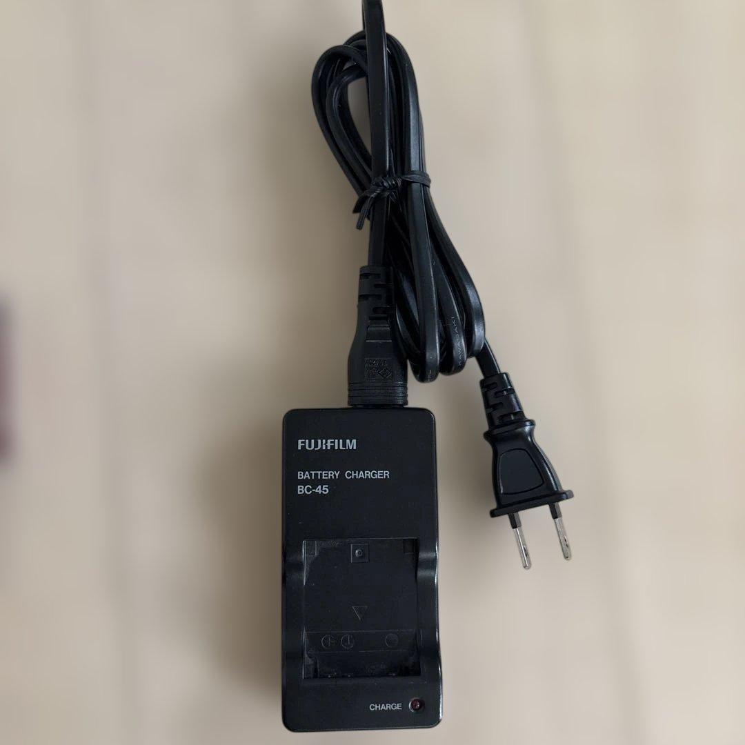 FINEPIX Z100fd 800万画素 コンパクトデジタルカメラ