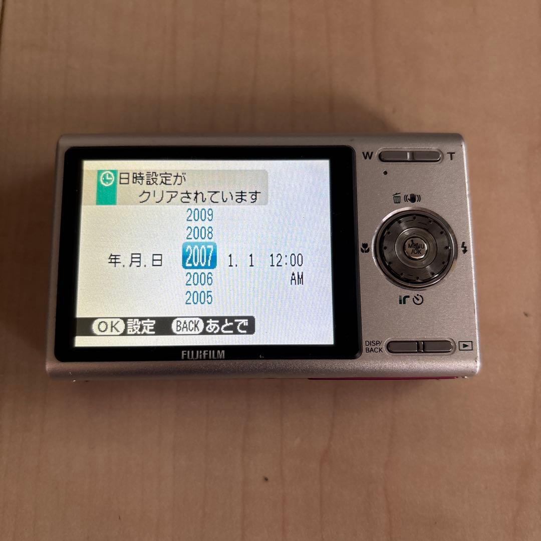 FINEPIX Z100fd 800万画素 コンパクトデジタルカメラ