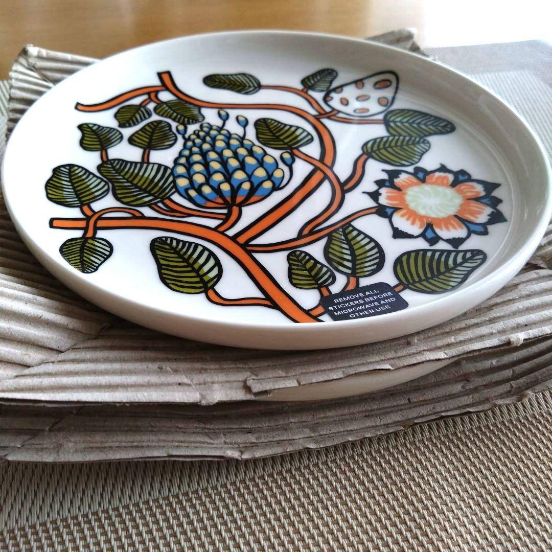 【新品未使用】 マリメッコ Tiara ティアラ プレート 20cm(2枚)