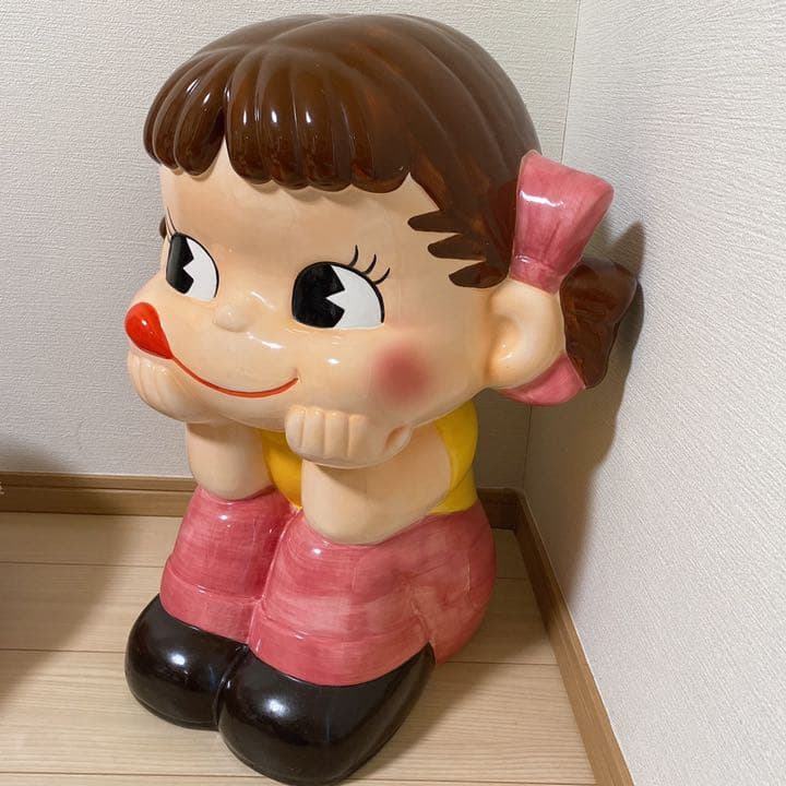 ペコちゃん　陶器製　置物　非売品　陶器　レア