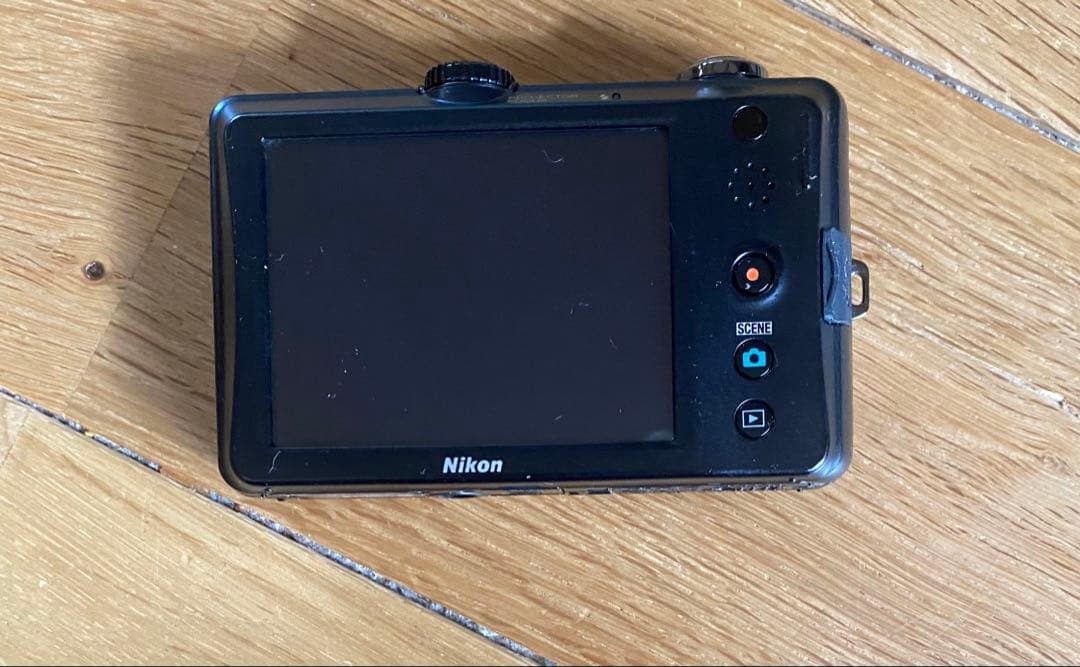 デジタルカメラ Nikon COOLPIX S100pj
