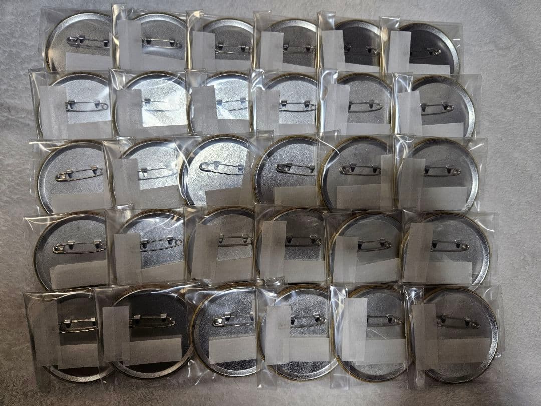 ブルーロック ブルロ 蜂楽廻 缶バッジ 玉座