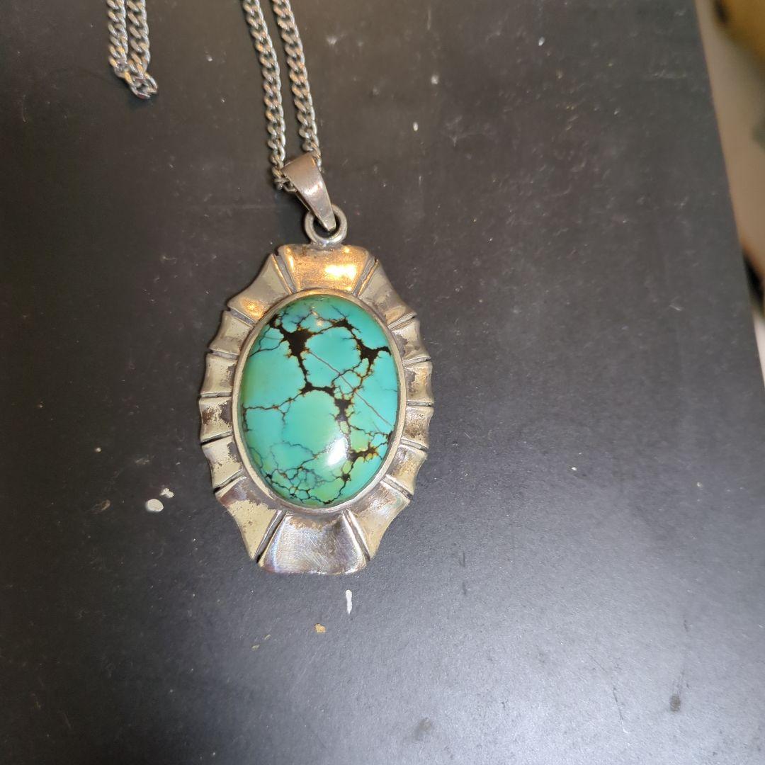 ターコイズ、スパイダーウェイブシルバーペンダント