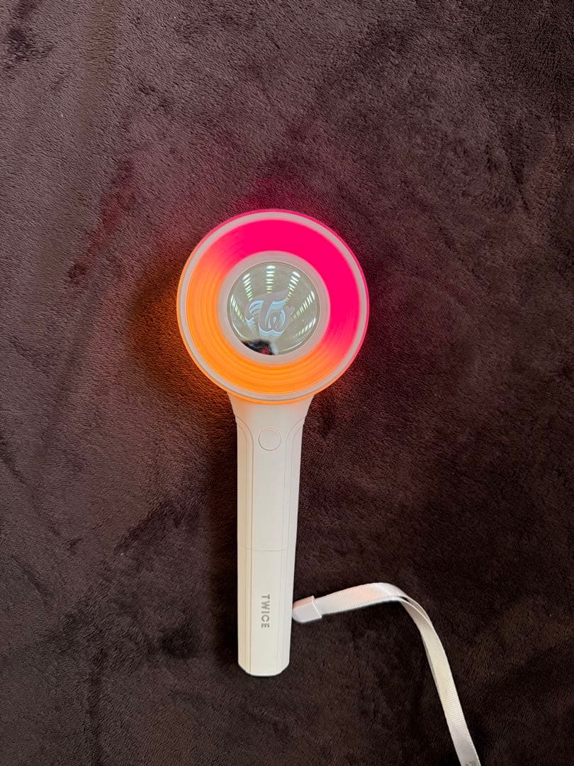 TWICE ペンライト 多色発光