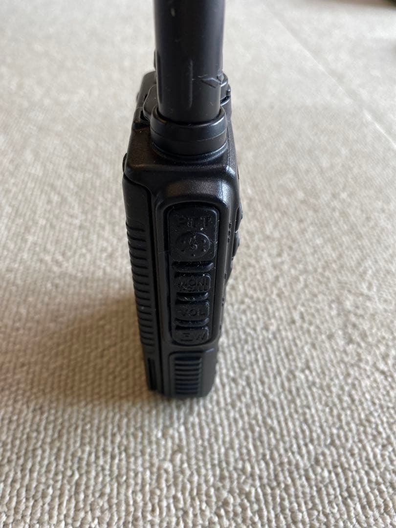 STANDARD VX-8D無線機(八重洲無線)とBluetooth関連品セット