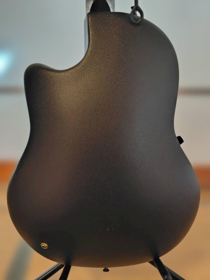 ギター Ovation 1867Legend Super Shallow Cutaway