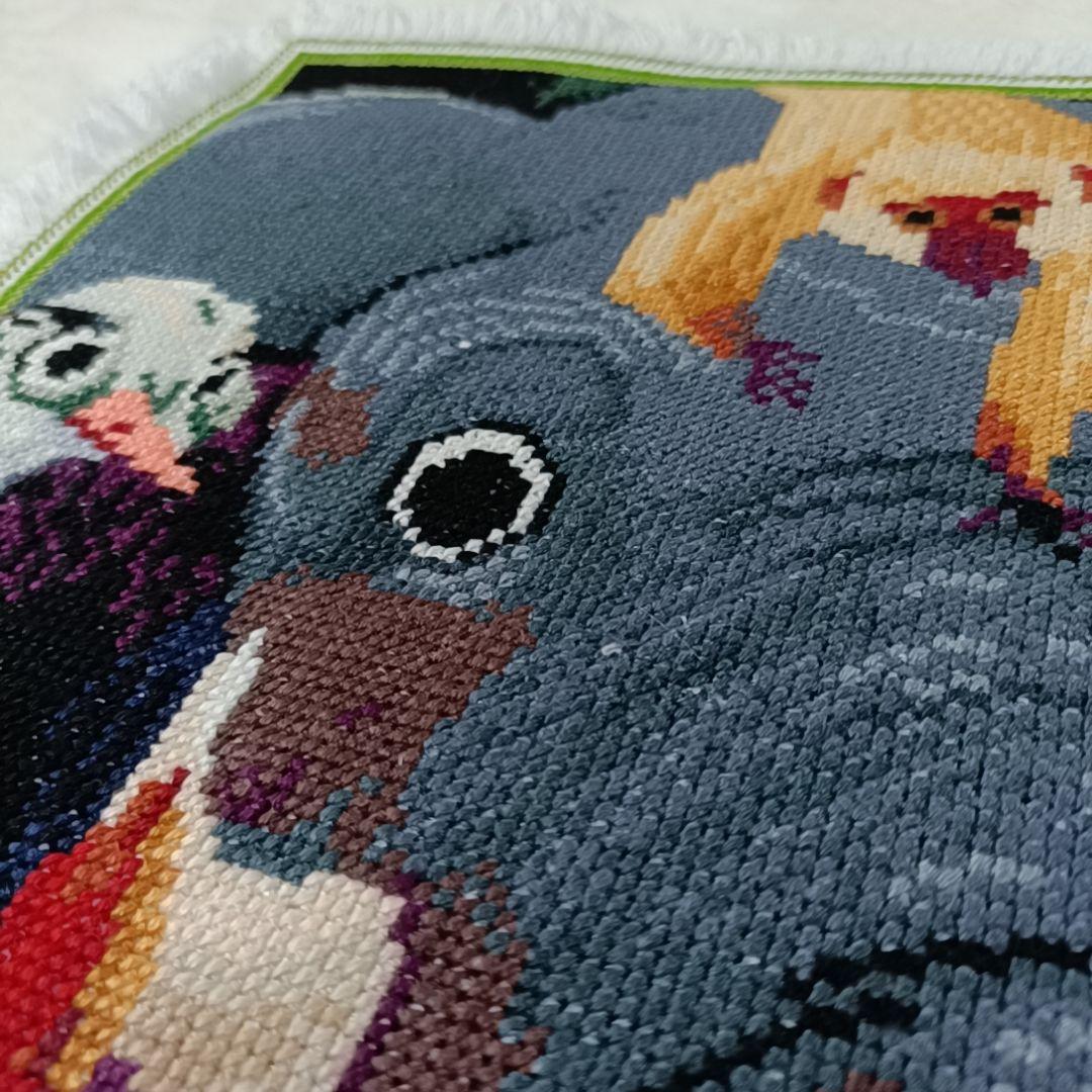 ☆完成品☆ハンドメイド クロスステッチ 動物大集合 刺繍 世界名作劇場 ライオン