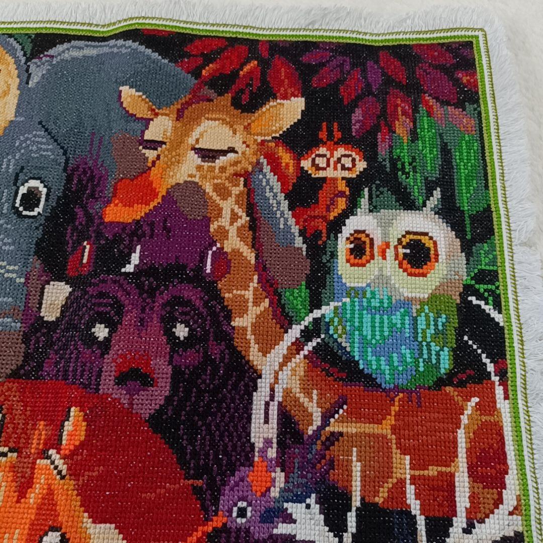 ☆完成品☆ハンドメイド クロスステッチ 動物大集合 刺繍 世界名作劇場 ライオン