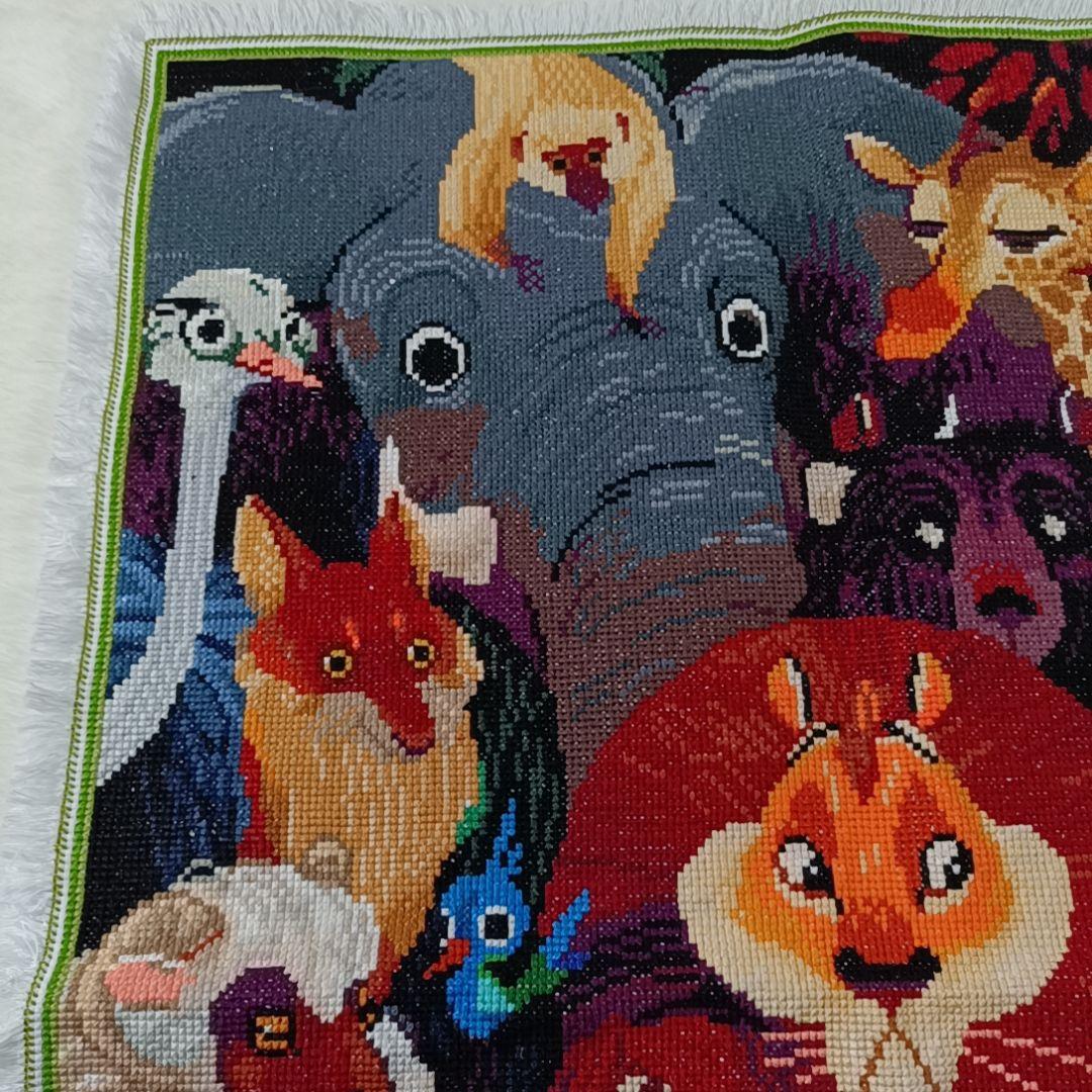 ☆完成品☆ハンドメイド クロスステッチ 動物大集合 刺繍 世界名作劇場 ライオン